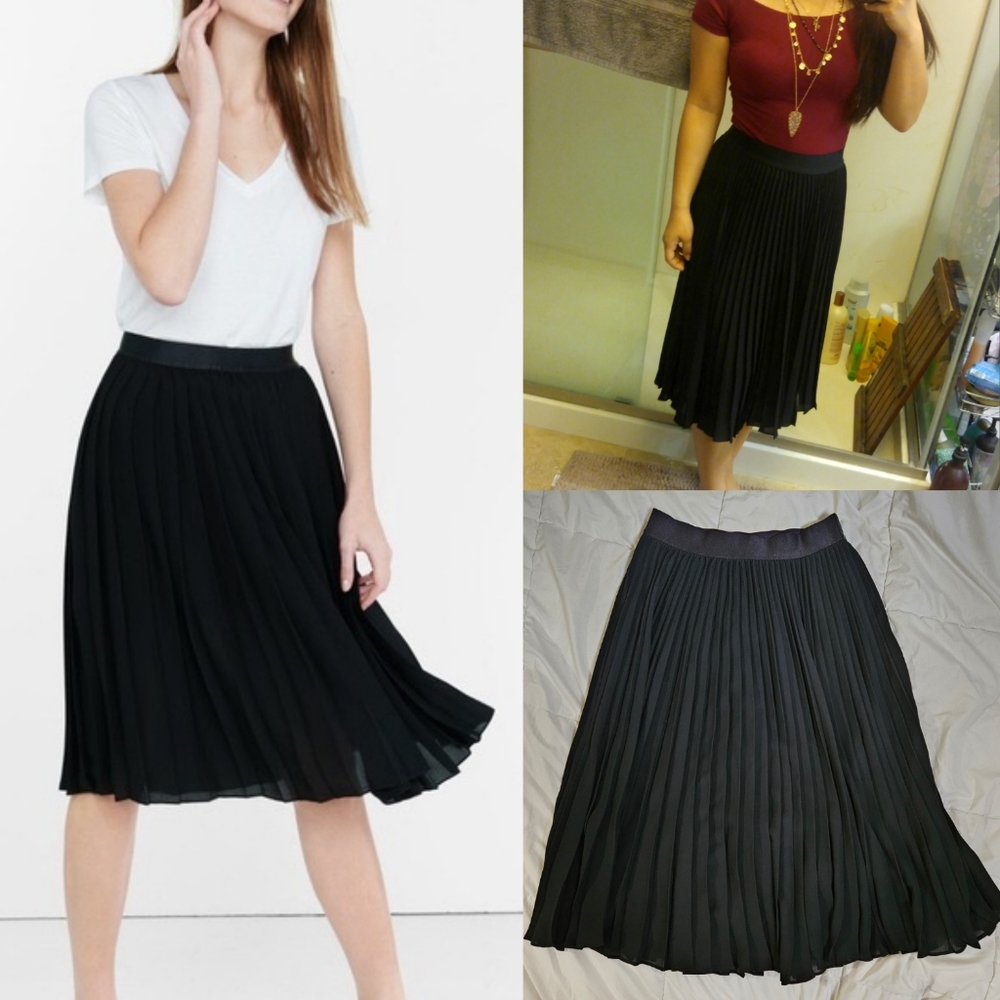 Express High Waisted Black Pleated Midi Skirt